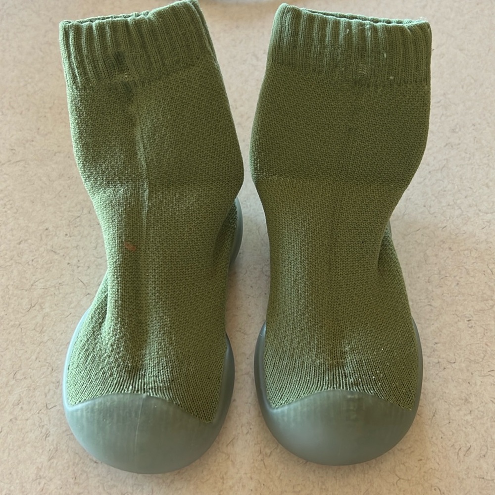 12-18 month old WATER RESISTANT shoes!
